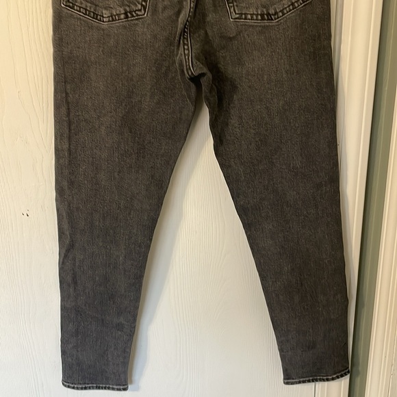 Levi’s NWOT Black Denim Ankle Skinny Jeans Button Fly Closure Size 28 - Picture 8 of 10